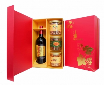 Hộp quà tặng tết rượu vang Dragon Sapo
