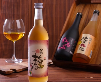 Rượu mơ Nhật Bản Nakano Umeshu 720ml