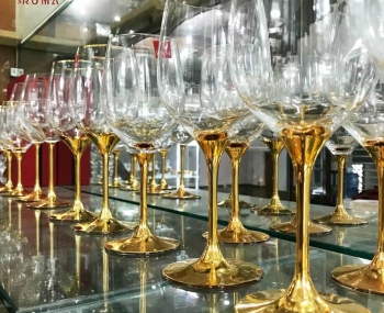 Bộ 6 ly thủy tinh uống rượu vang Edition mạ vàng chân ly 360ml